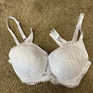 B Luxe Lace Padded Bra 34C White Floral Bow Adjustable Strap Wire Romantic Fairy
